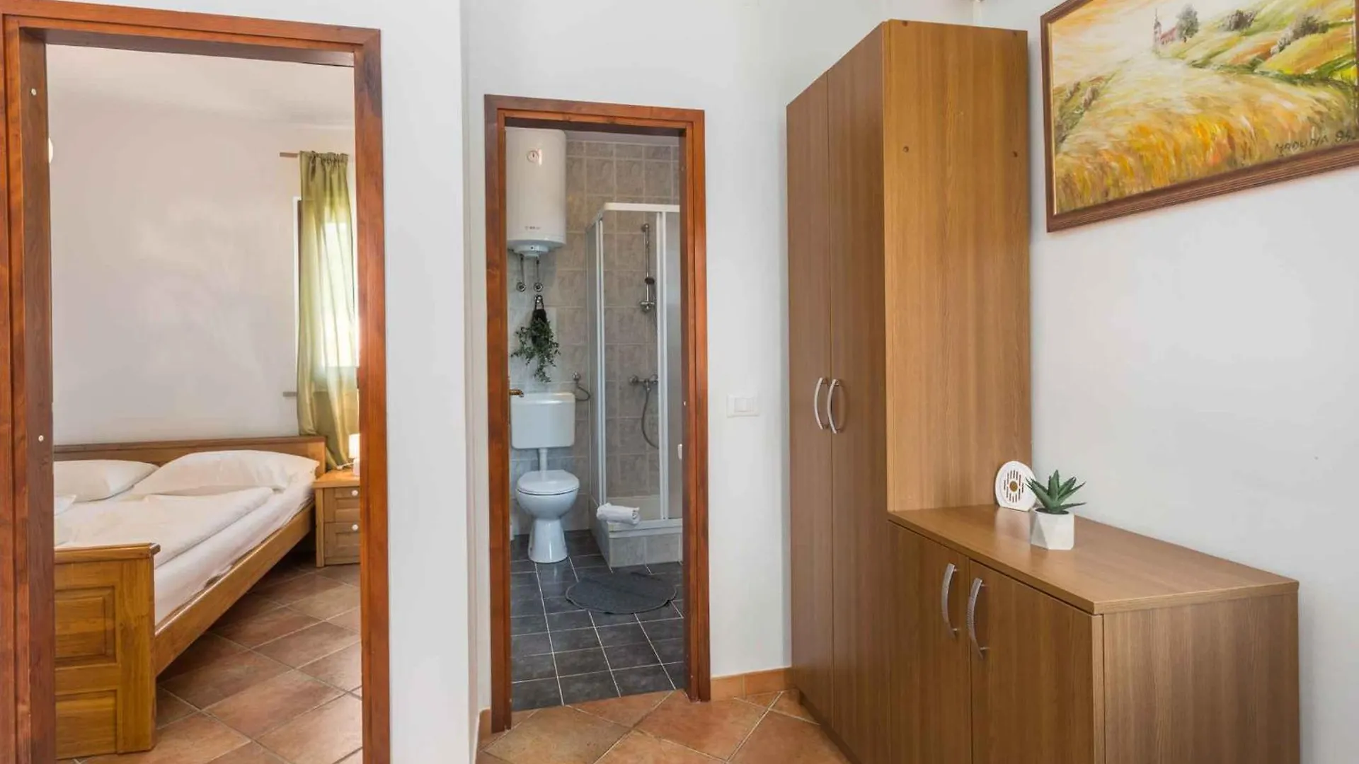 Apartment In Porec 43010