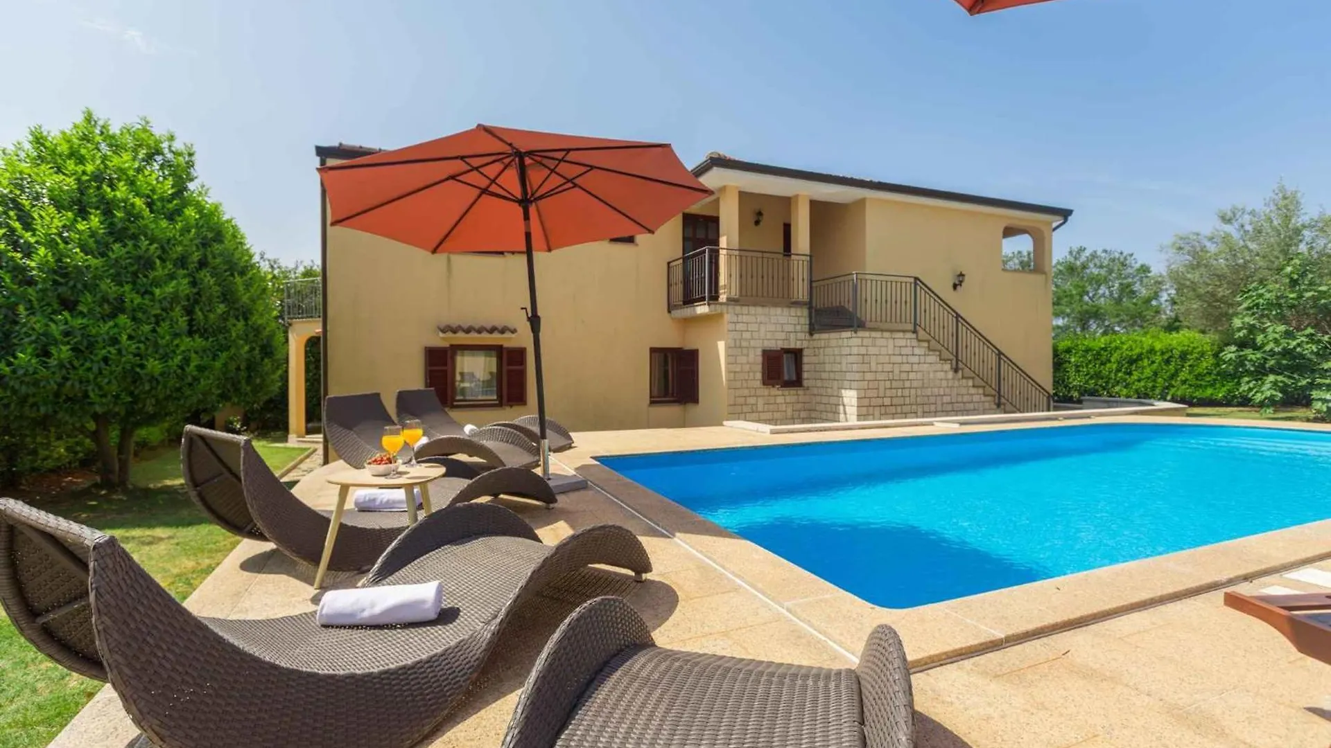 Apartment In Porec 43010 Croatia